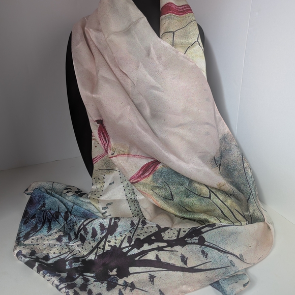 Shanghai Story NWT 100% Mulberry Silk Abstract Floral Scarf 53 x 170cm - Picture 2 of 7